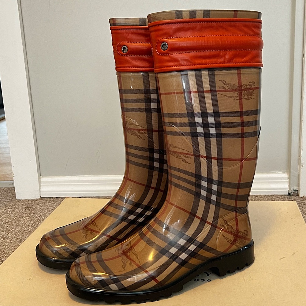 BURBERRY CLASSIC HOUSE CHECK RAINBOOT